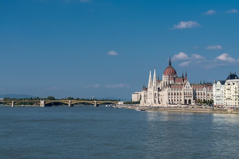 Budapest: Donau mit Parlament und Margaretenbrücke